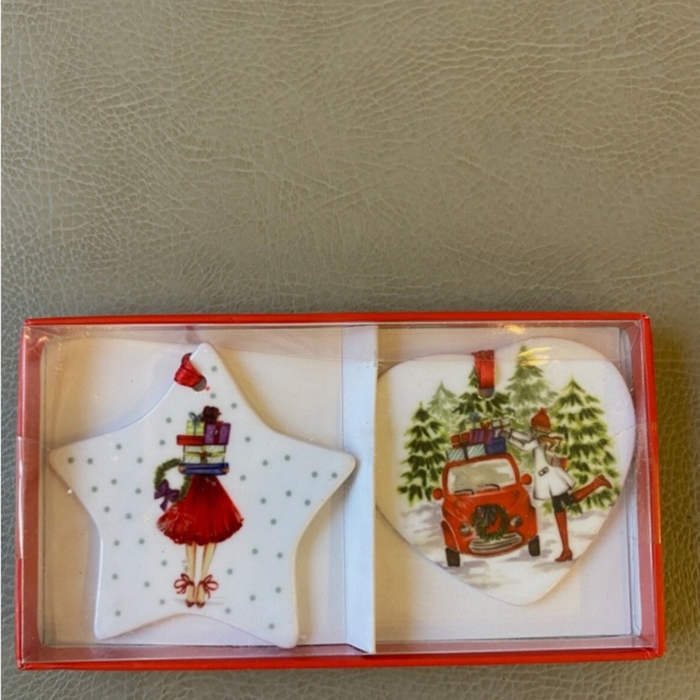 NWT Graphique Fashionista Porcelain Holiday Gift Tags/Ornaments- 2